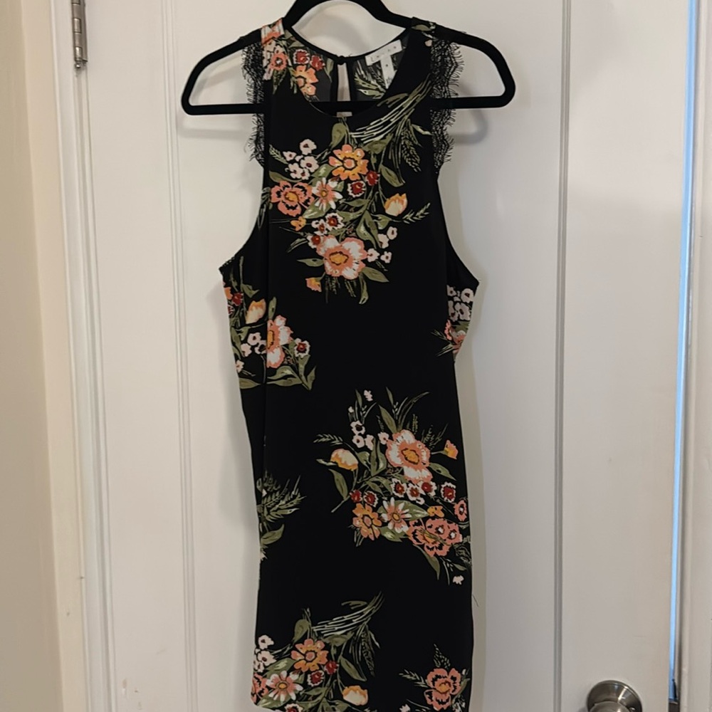 Floral black Leith shift dress